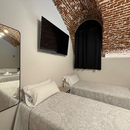 Cc Opera Suites 马德里 外观 照片