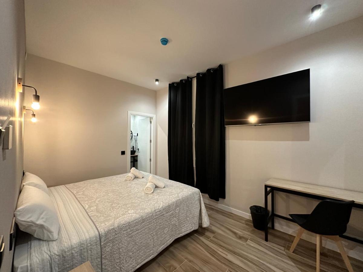 Cc Opera Suites 马德里 外观 照片