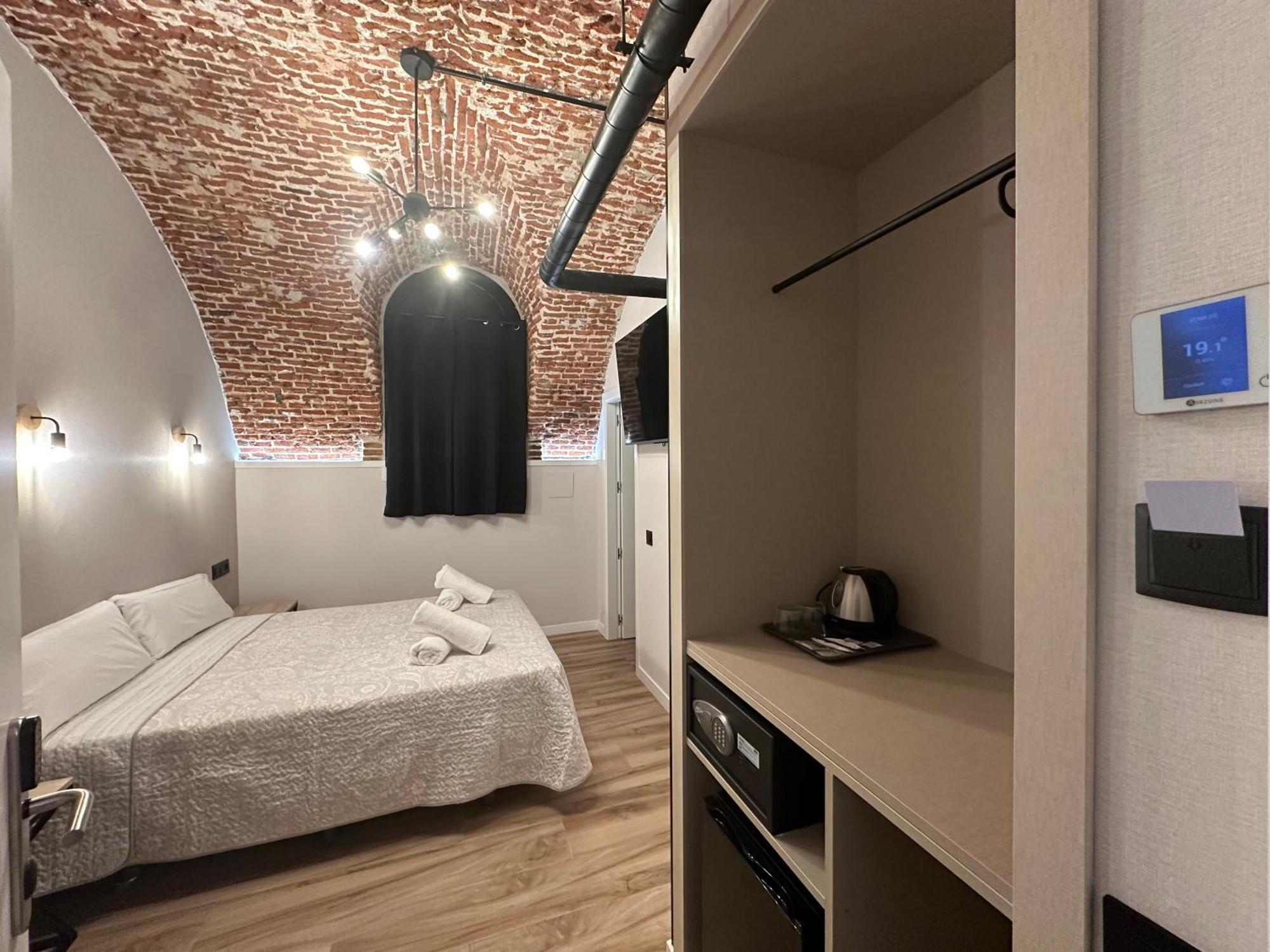 Cc Opera Suites 马德里 外观 照片