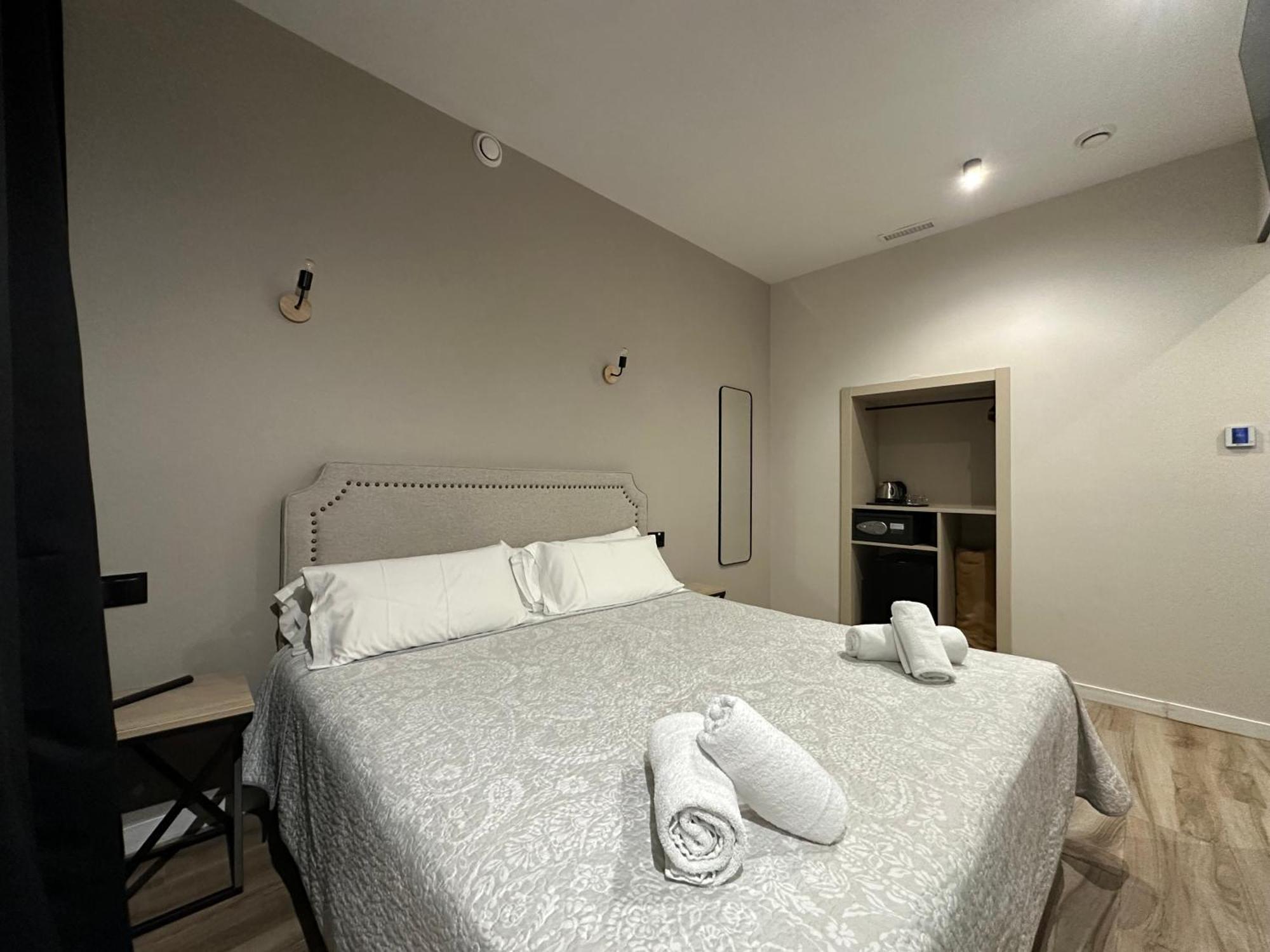 Cc Opera Suites 马德里 外观 照片