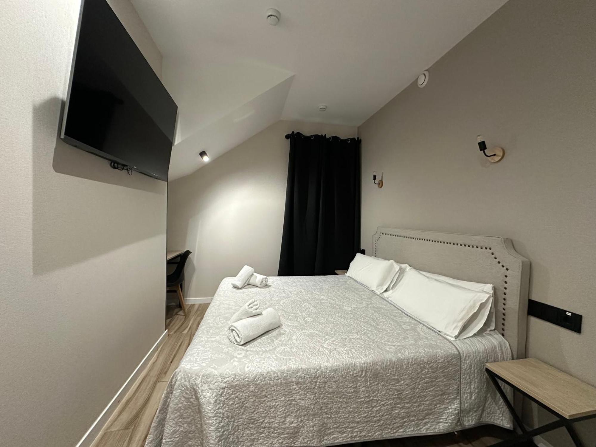 Cc Opera Suites 马德里 外观 照片